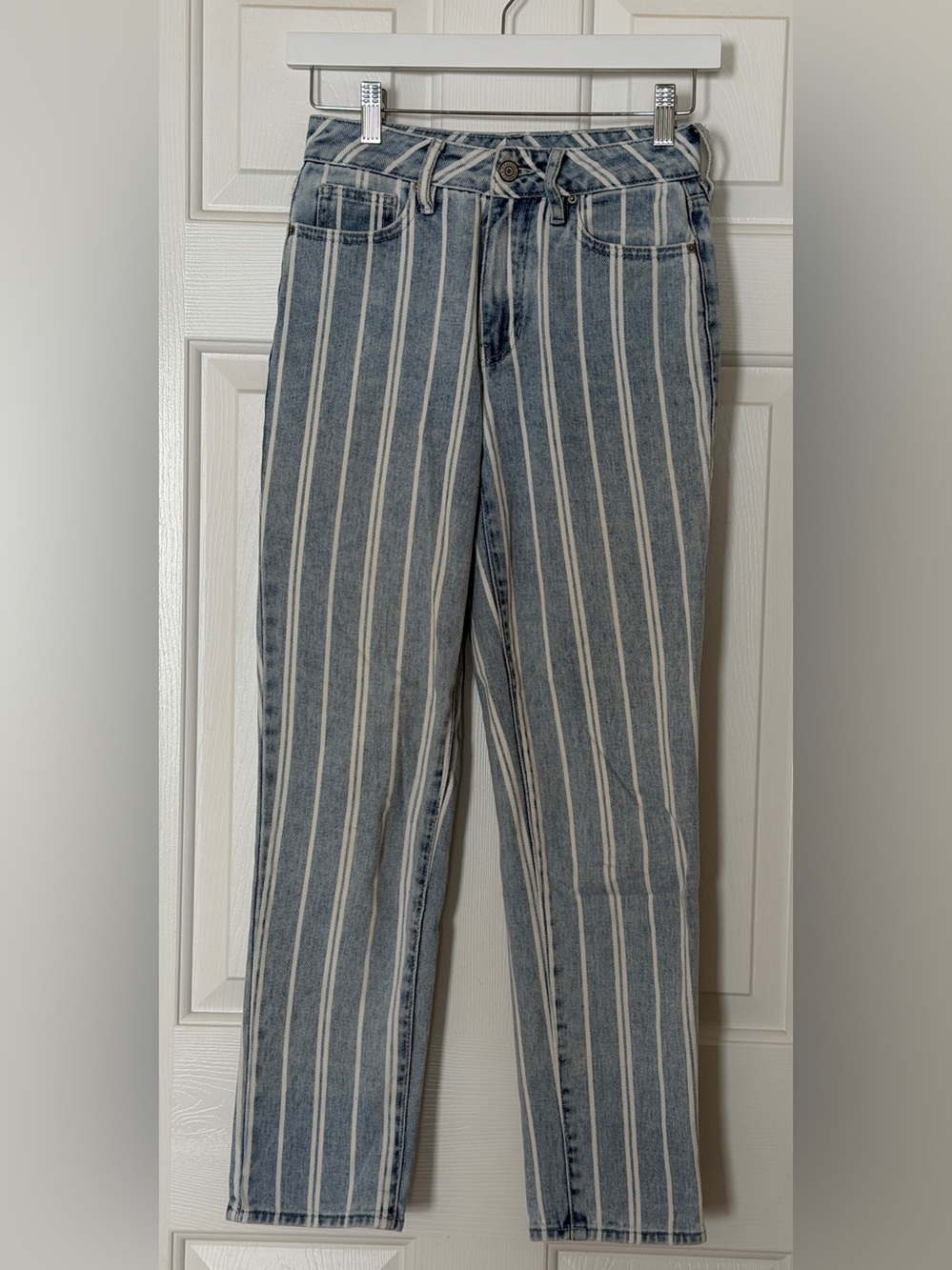PacSun Mom Jeans Size 23 Blue White Striped High Rise Straight Leg Denim - Picture 2 of 11